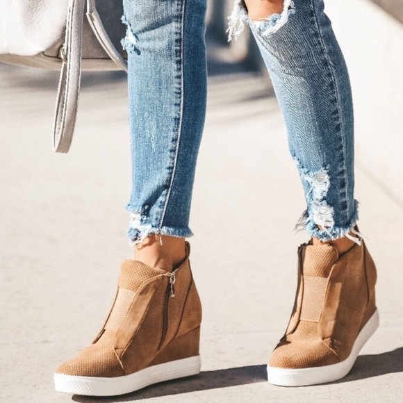 Tegan | Pinhole Wedge Sneakers | Camel - Picture 5 of 5